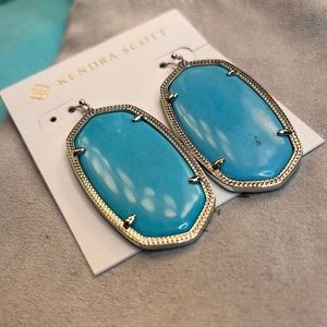 Kendra Scott Danielle Earrings In Rhodium